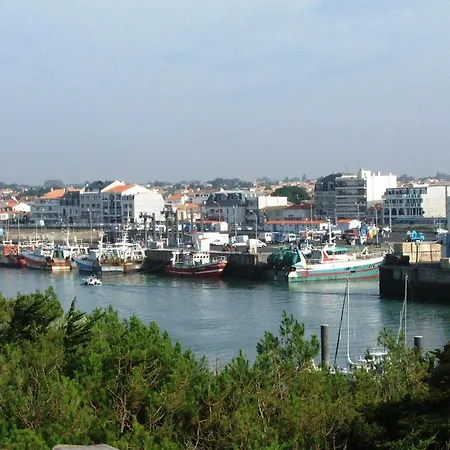 Отель Ternelia Le Vent Du Large Сен-Жиль-Круа-де-Ви