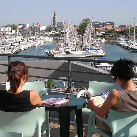 Ternelia Le Vent Du Large Сен-Жиль-Круа-де-Ви